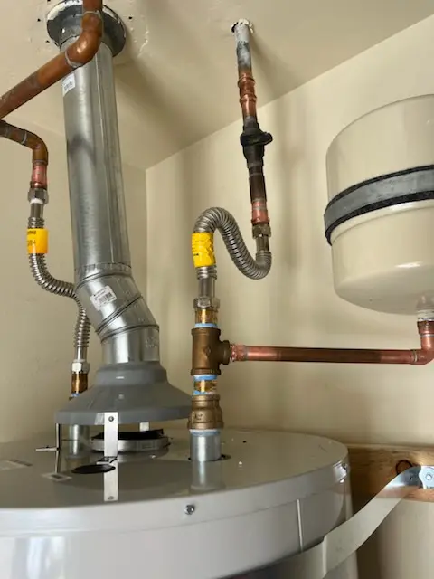 Water heater installation and plumbing repair in Hicks Mill